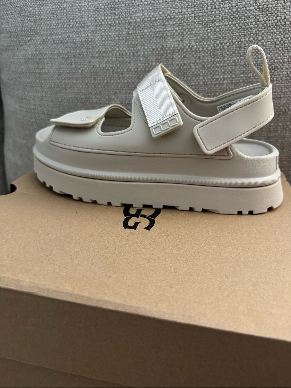 UGG Platform Goldenglow Sandal - Women's